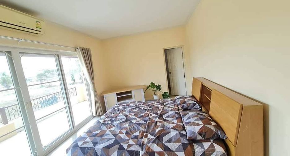 For sale 4 bedrooms villa in Sattahip, Chonburi