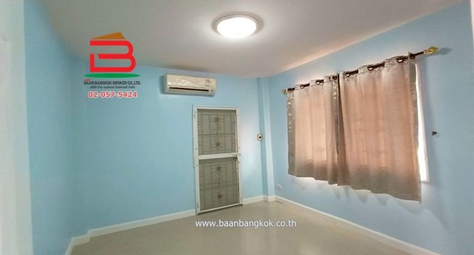 For sale 5 bedrooms house in Lam Luk Ka, Pathum Thani