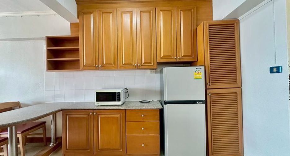 For rent 1 bed condo in Si Racha, Chonburi