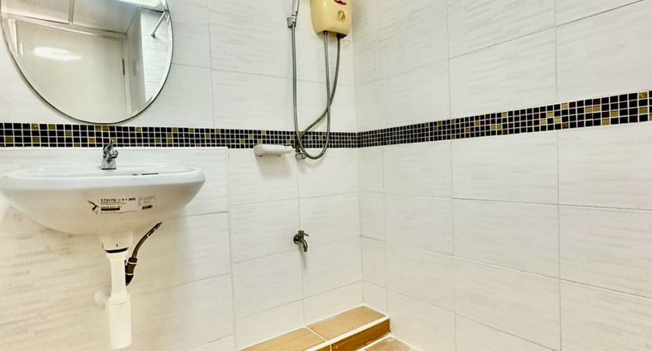 For rent 1 bed condo in Si Racha, Chonburi
