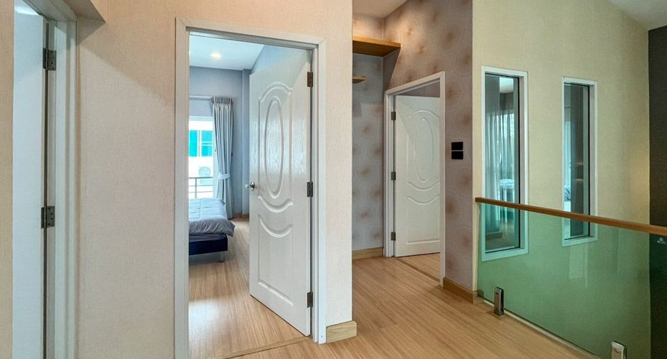 For rent 3 bedrooms villa in Hang Dong, Chiang Mai