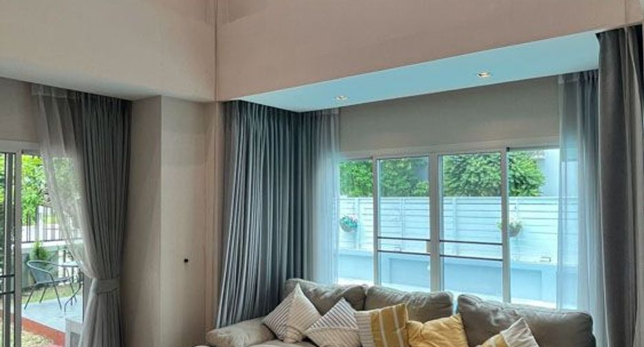 For rent 3 bedrooms villa in Hang Dong, Chiang Mai