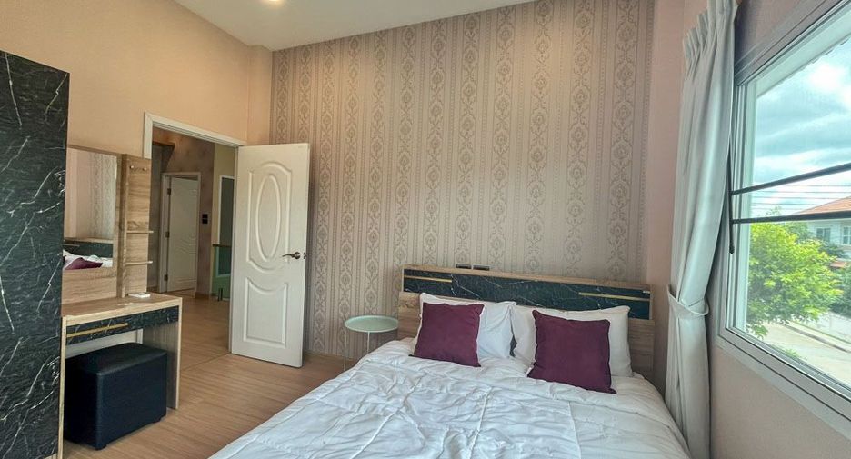 For rent 3 bedrooms villa in Hang Dong, Chiang Mai