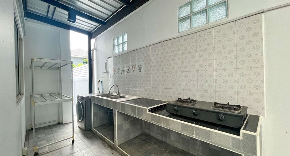 For rent 3 bedrooms villa in Hang Dong, Chiang Mai
