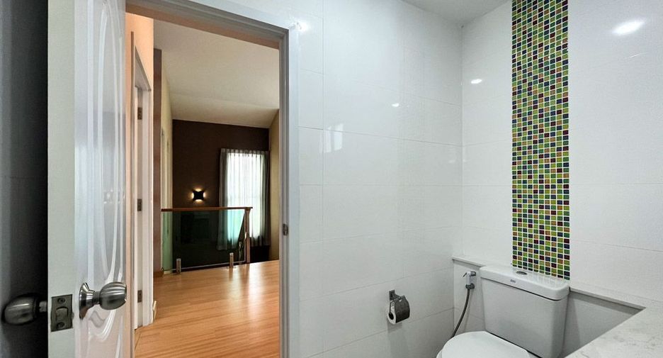For rent 3 bedrooms villa in Hang Dong, Chiang Mai