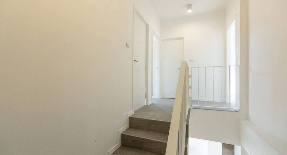 For sale 4 ベッドルーム villa in Hang Dong, Chiang Mai