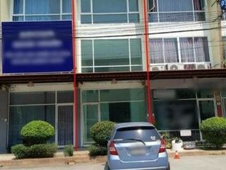 For sale 3 Beds retail Space in Chok Chai, Nakhon Ratchasima