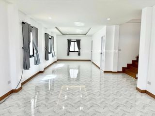 For sale 3 bed house in Pluak Daeng, Rayong
