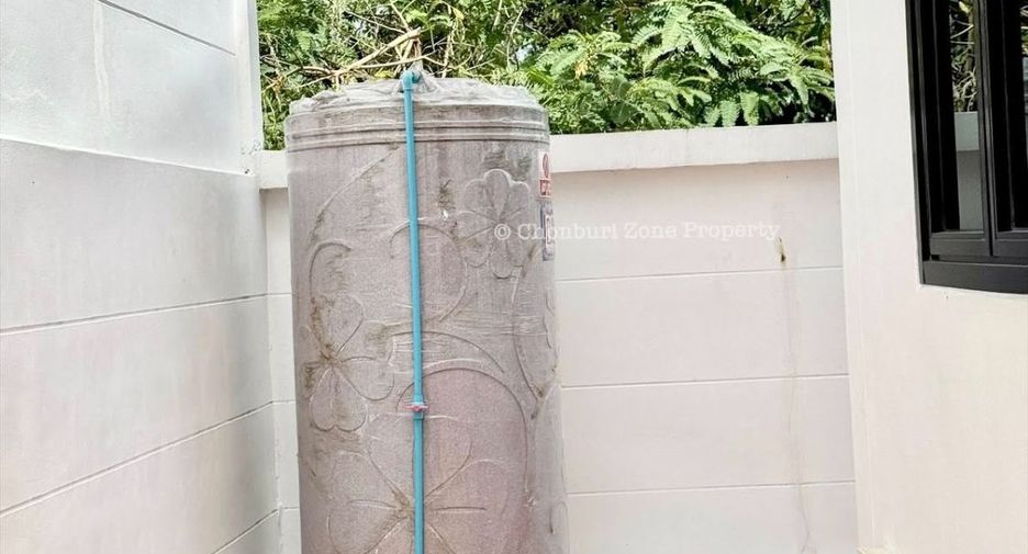 For sale 3 bedrooms house in Pluak Daeng, Rayong