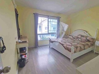 Casa adosada en venta de 3 habitaciones en Bang Lamung, Chonburi