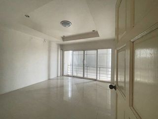 For sale 4 Beds retail Space in Mueang Maha Sarakham, Maha Sarakham