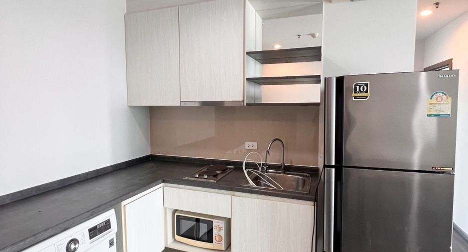 Condo en alquiler y en venta de 2 habitaciones en Watthana, Bangkok