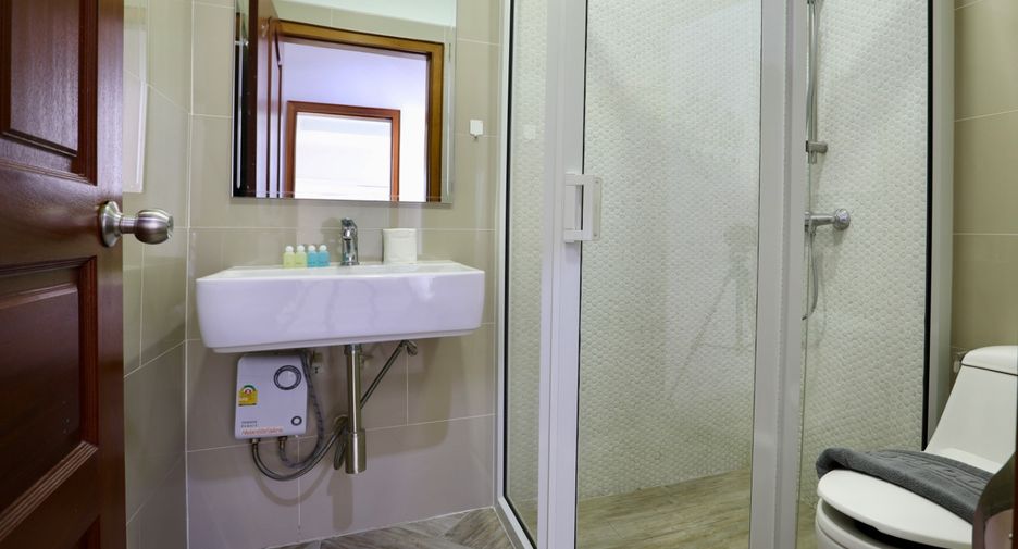 For sale 3 bedrooms house in Pratumnak, Pattaya