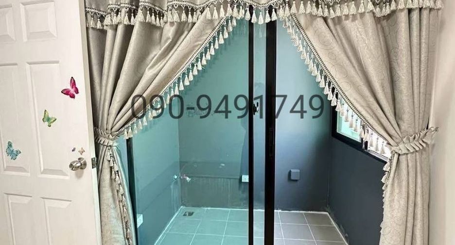 For sale 4 bedrooms townhouse in Prawet, Bangkok