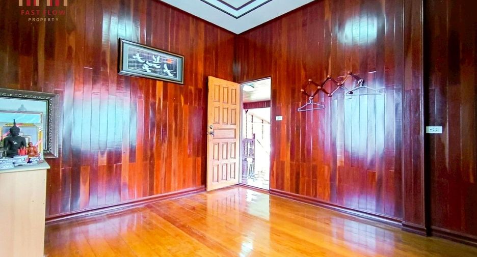 Casa en venta de 3 habitaciones en Amphawa, Samut Songkhram