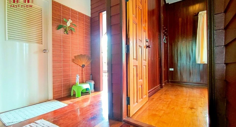 Casa en venta de 3 habitaciones en Amphawa, Samut Songkhram