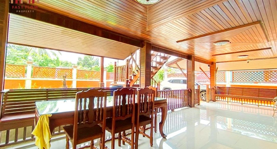 Casa en venta de 3 habitaciones en Amphawa, Samut Songkhram