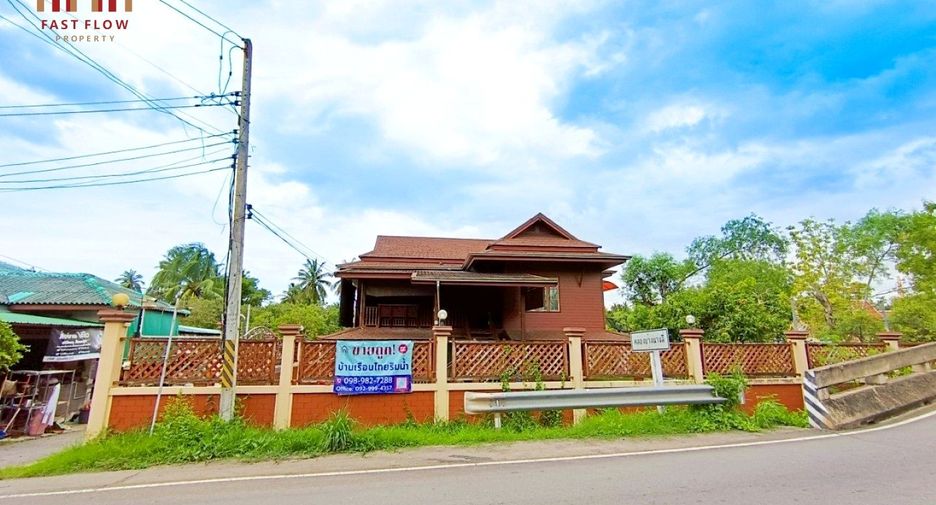 Casa en venta de 3 habitaciones en Amphawa, Samut Songkhram