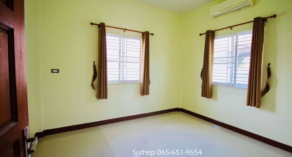 出售 3 卧室 独立屋 在 Ban Chang, Rayong