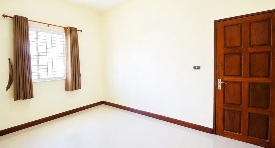 For sale 3 bedrooms house in Ban Chang, Rayong