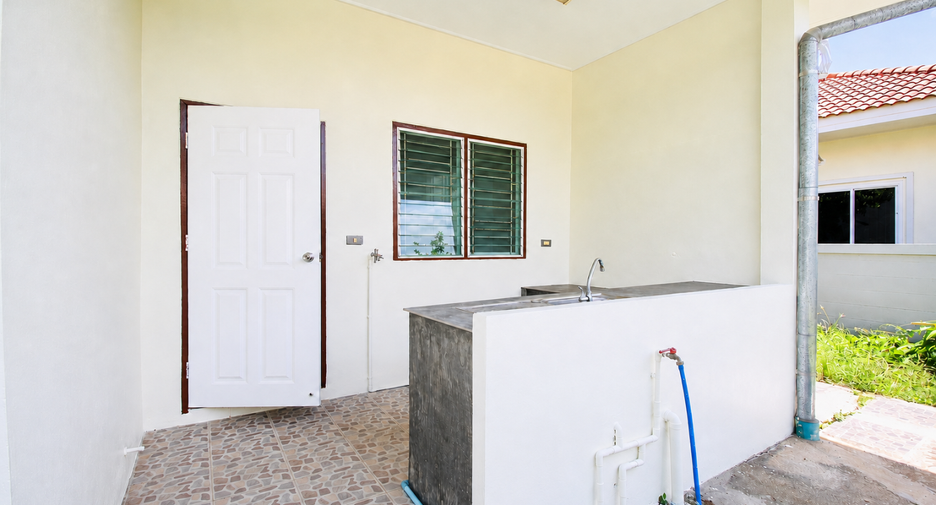 For sale 3 bedrooms house in Ban Chang, Rayong