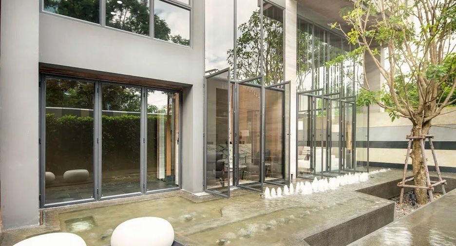 For rent 65 bedrooms hotel in Sattahip, Chonburi