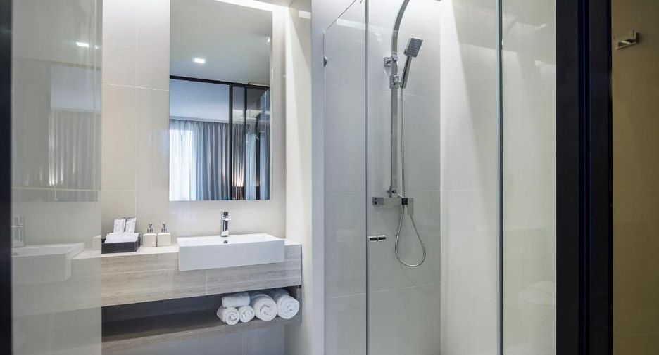 For rent 65 bedrooms hotel in Sattahip, Chonburi