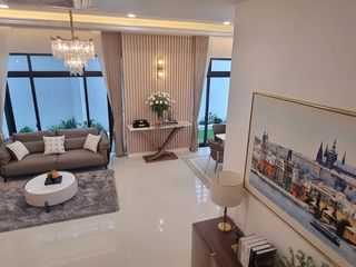For rent and for sale 6 bedrooms house in Lat Krabang, Bangkok