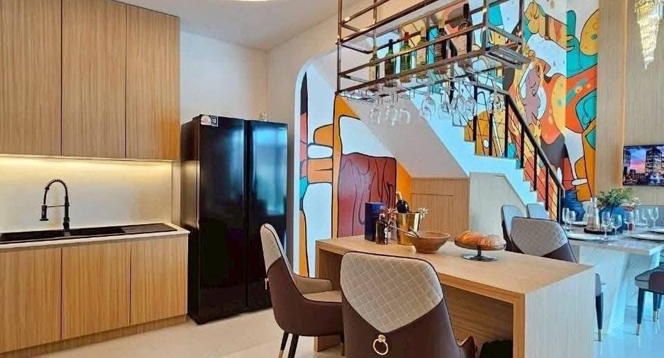 Villa zum Kauf mit 5 Zimmer in Bang Lamung, Chonburi