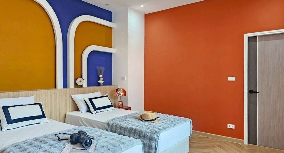 Villa zum Kauf mit 5 Zimmer in Bang Lamung, Chonburi