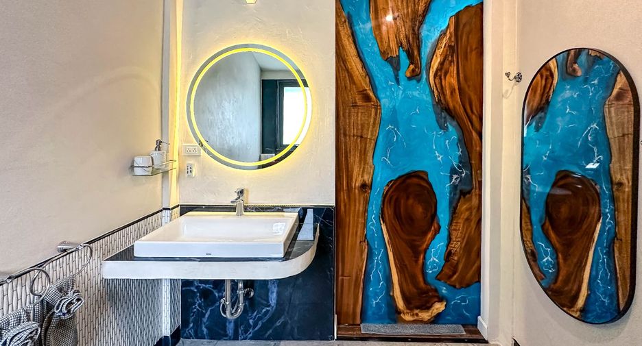 Hotel en venta de 6 habitaciones en Ko Pha-ngan, Surat Thani