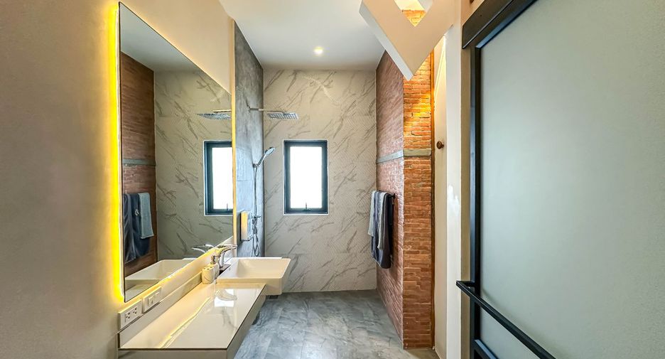 Hotel en venta de 6 habitaciones en Ko Pha-ngan, Surat Thani