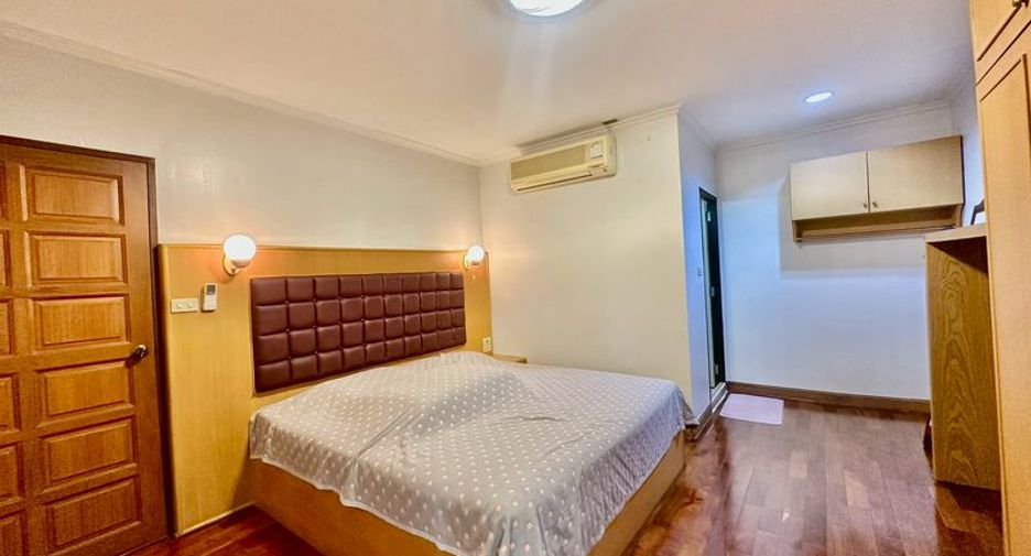 For rent 2 bedrooms condo in Si Racha, Chonburi