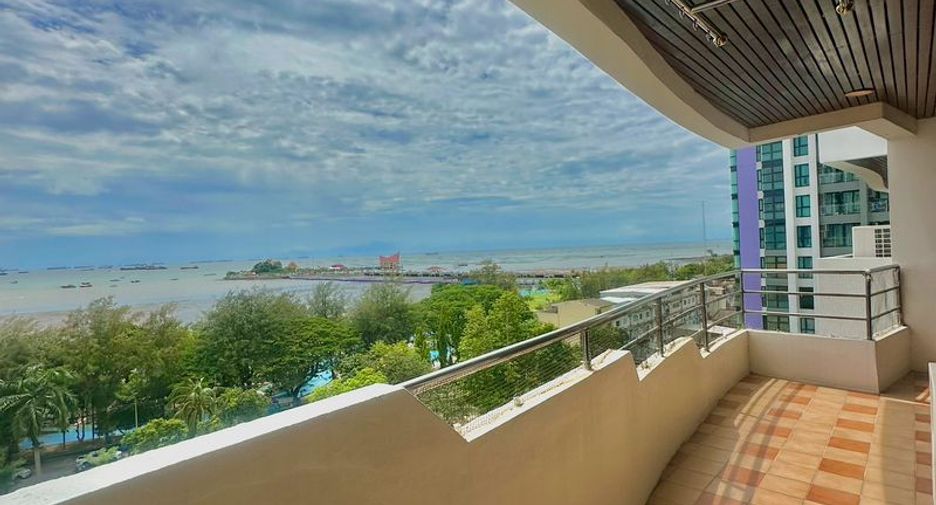For rent 2 bedrooms condo in Si Racha, Chonburi
