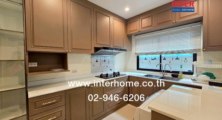 For rent そして for sale 4 ベッドルーム house in Thanyaburi, Pathum Thani