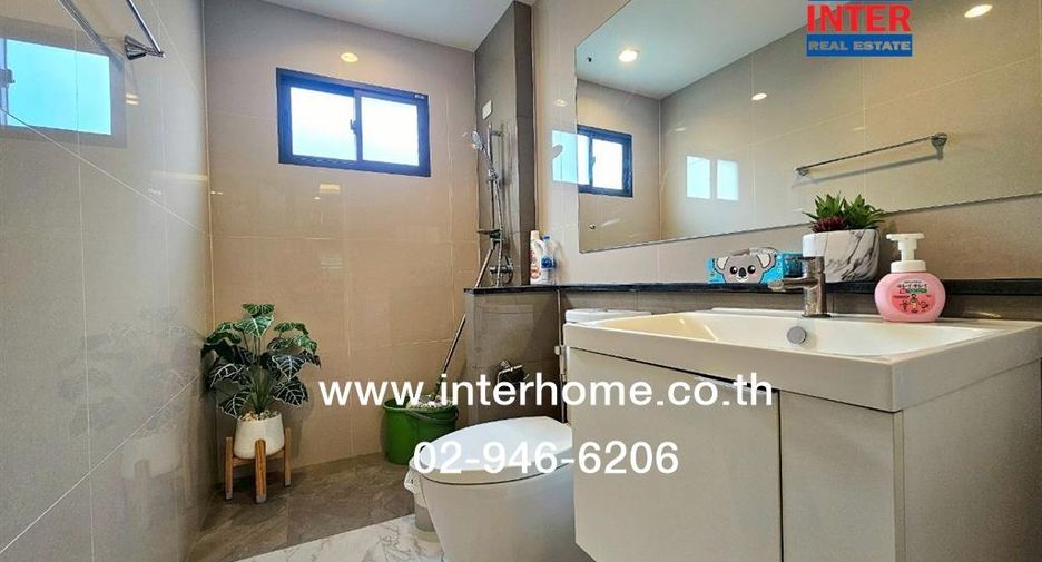 For rent そして for sale 4 ベッドルーム house in Thanyaburi, Pathum Thani