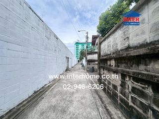 For sale warehouse in Din Daeng, Bangkok