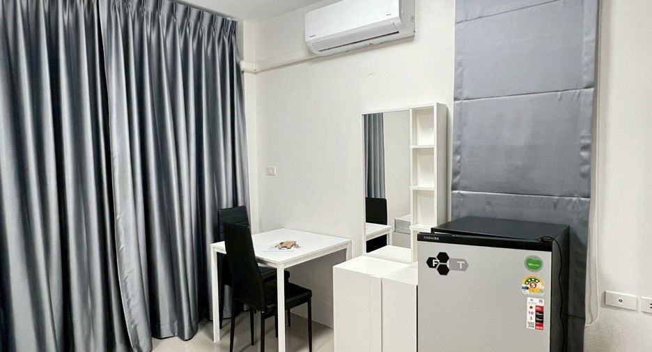 À vendre 6 chambres local commercial à Si Racha, Chonburi