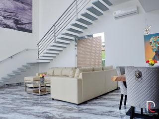 For rent and for sale 6 bed house in Bang Lamung, Chonburi