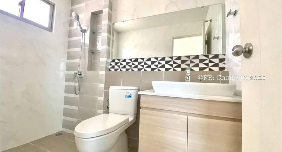 For rent 4 bedrooms house in Si Racha, Chonburi