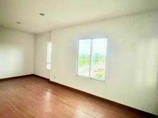 For sale 1 bed retail Space in Phan Thong, Chonburi