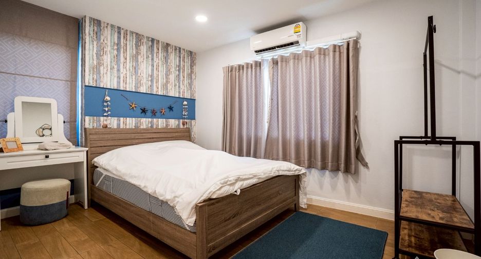For rent 3 bedrooms house in Bang Lamung, Chonburi