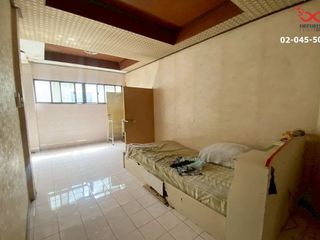 For sale 5 bed townhouse in Phaya Thai, Bangkok