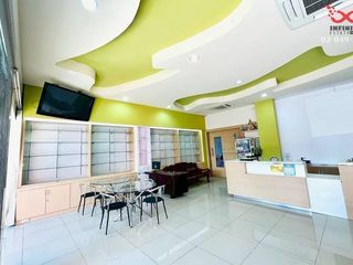 For sale 3 bed retail Space in Bang Khae, Bangkok