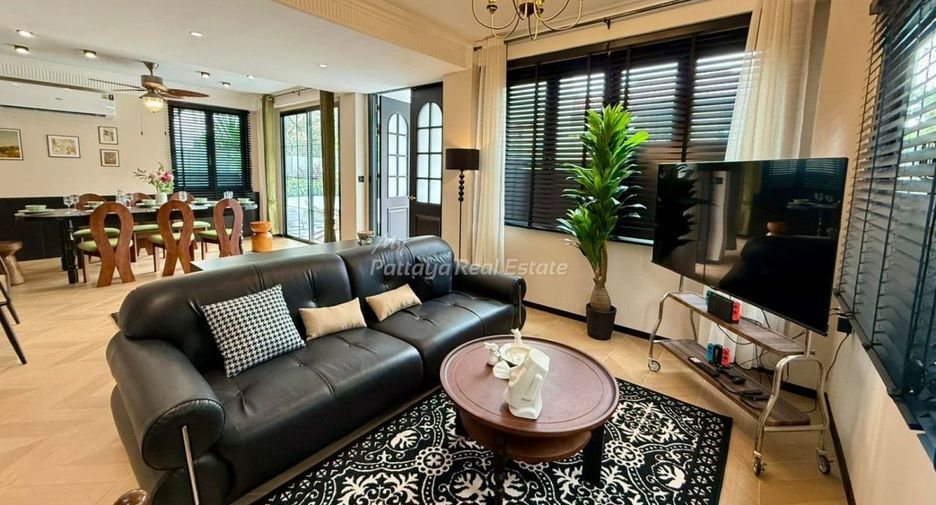 For sale 4 bedrooms villa in Bang Lamung, Chonburi