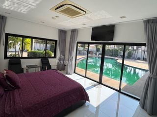For sale 6 bedrooms villa in Bang Lamung, Chonburi