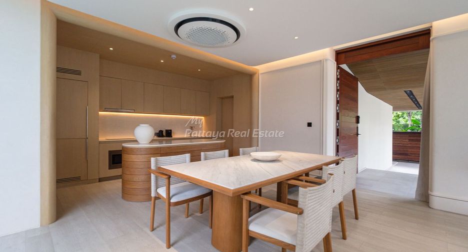 For sale 3 bedrooms villa in Sattahip, Chonburi
