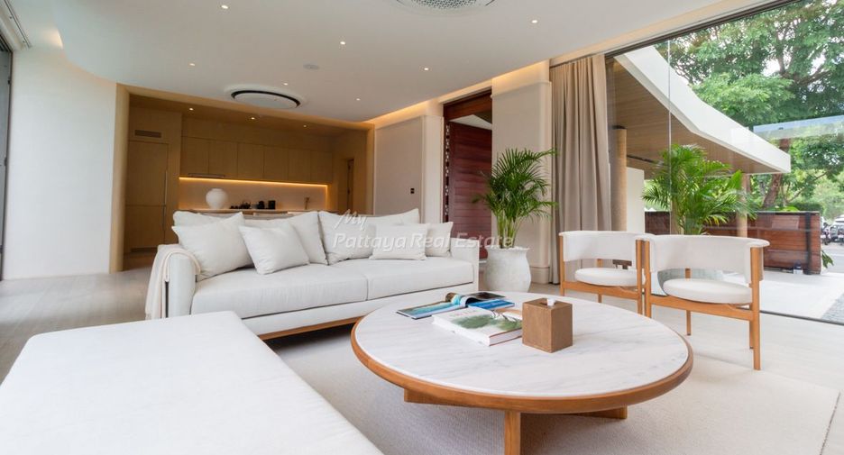 For sale 3 bedrooms villa in Sattahip, Chonburi