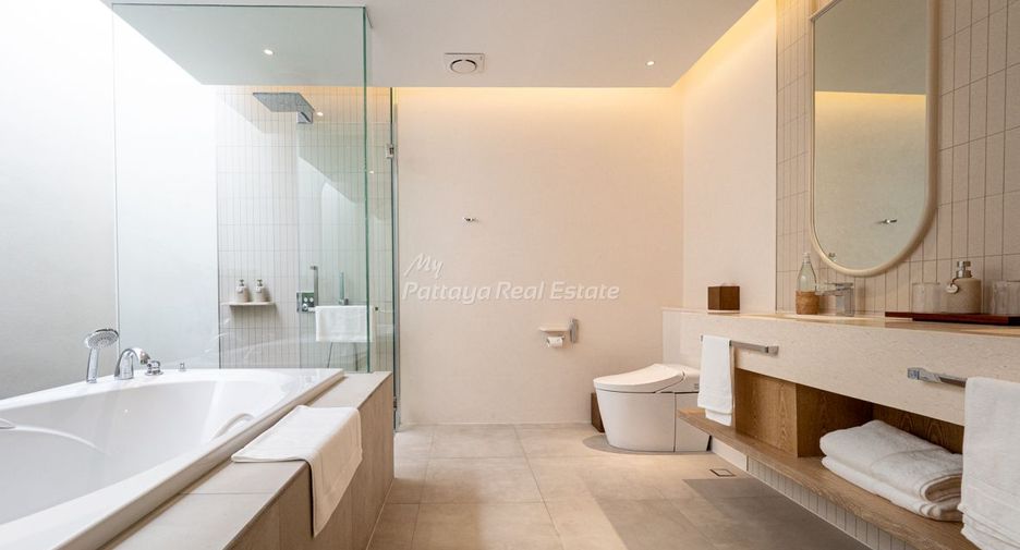 For sale 3 bedrooms villa in Sattahip, Chonburi