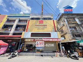 For sale 4 bed retail Space in Khlong Luang, Pathum Thani